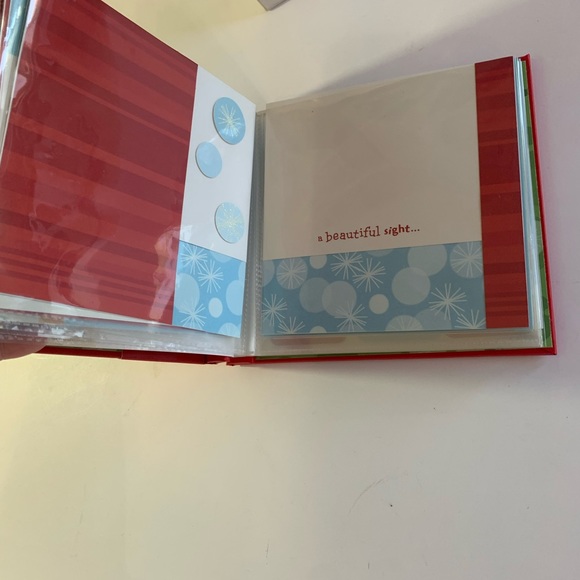 Hallmark Christmas Instant Scrap/Photo Book - Picture 11 of 14